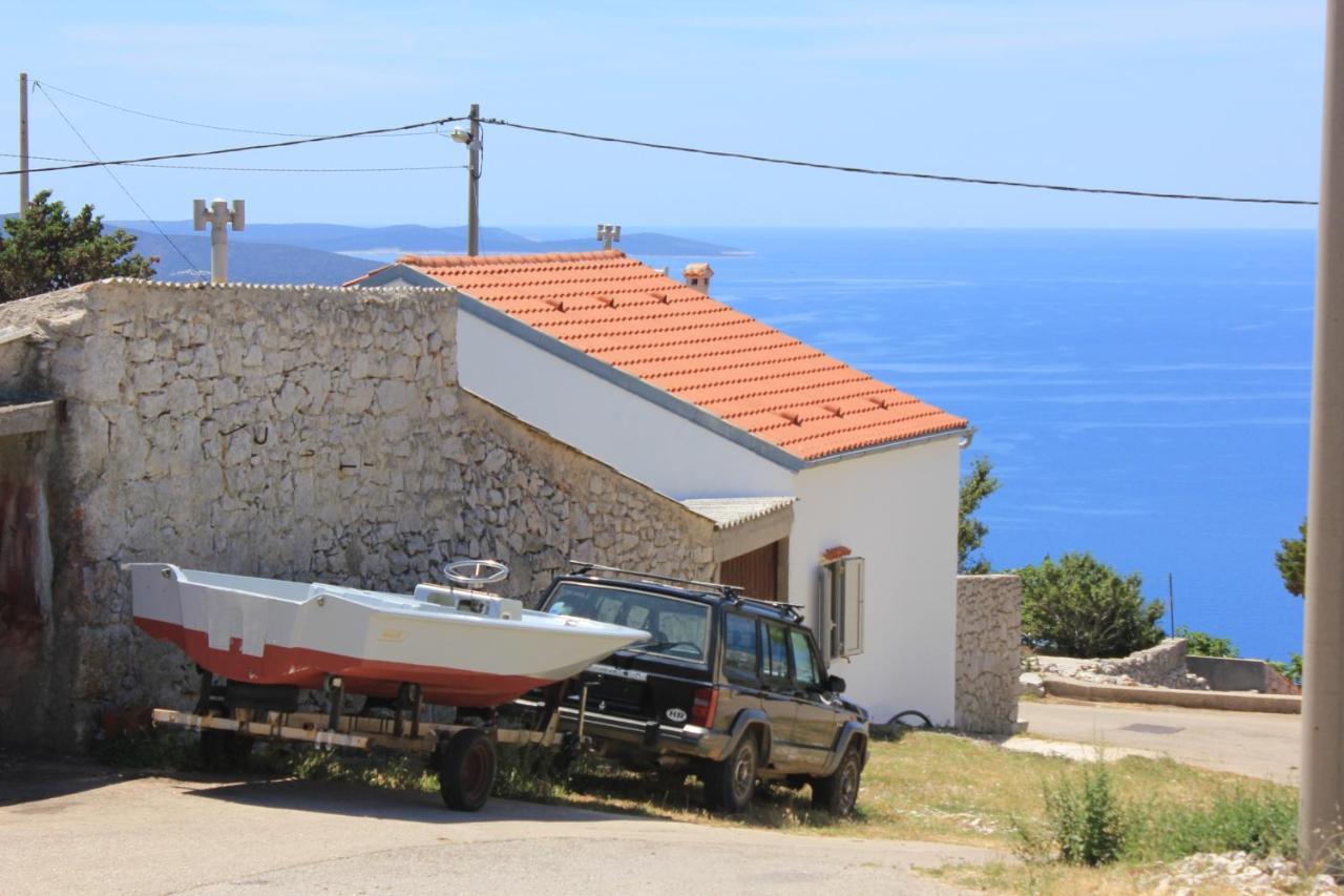 Holiday House With Wifi Ustrine, Cres - 8037 Villa Exterior photo